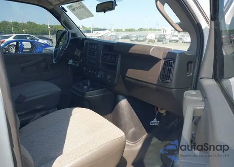 2021 Chevrolet Express Cargo Rwd 2500 Regular Wheelbase Wt from USA, damaged, VIN 1GCWGAFP0M1181312